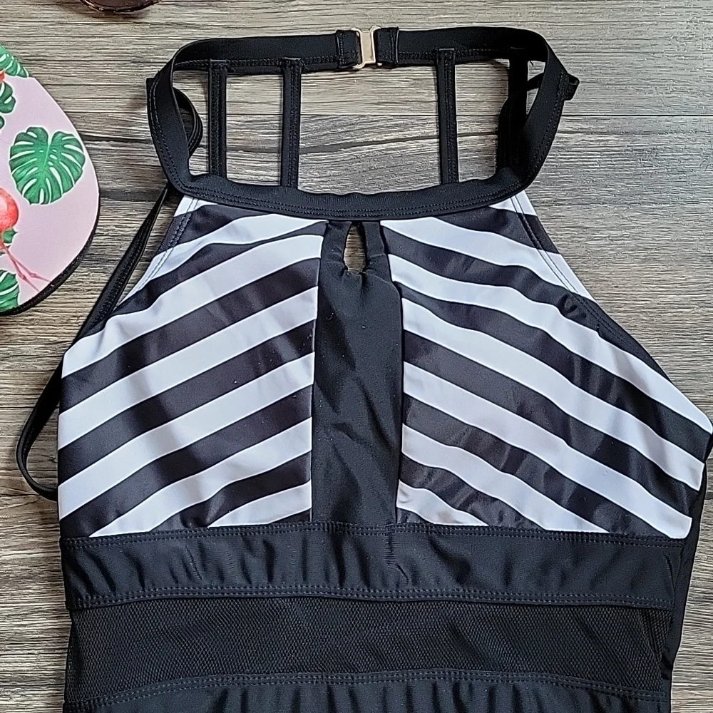 Black & White Mesh One Piece Swim - Picture 3 of 12